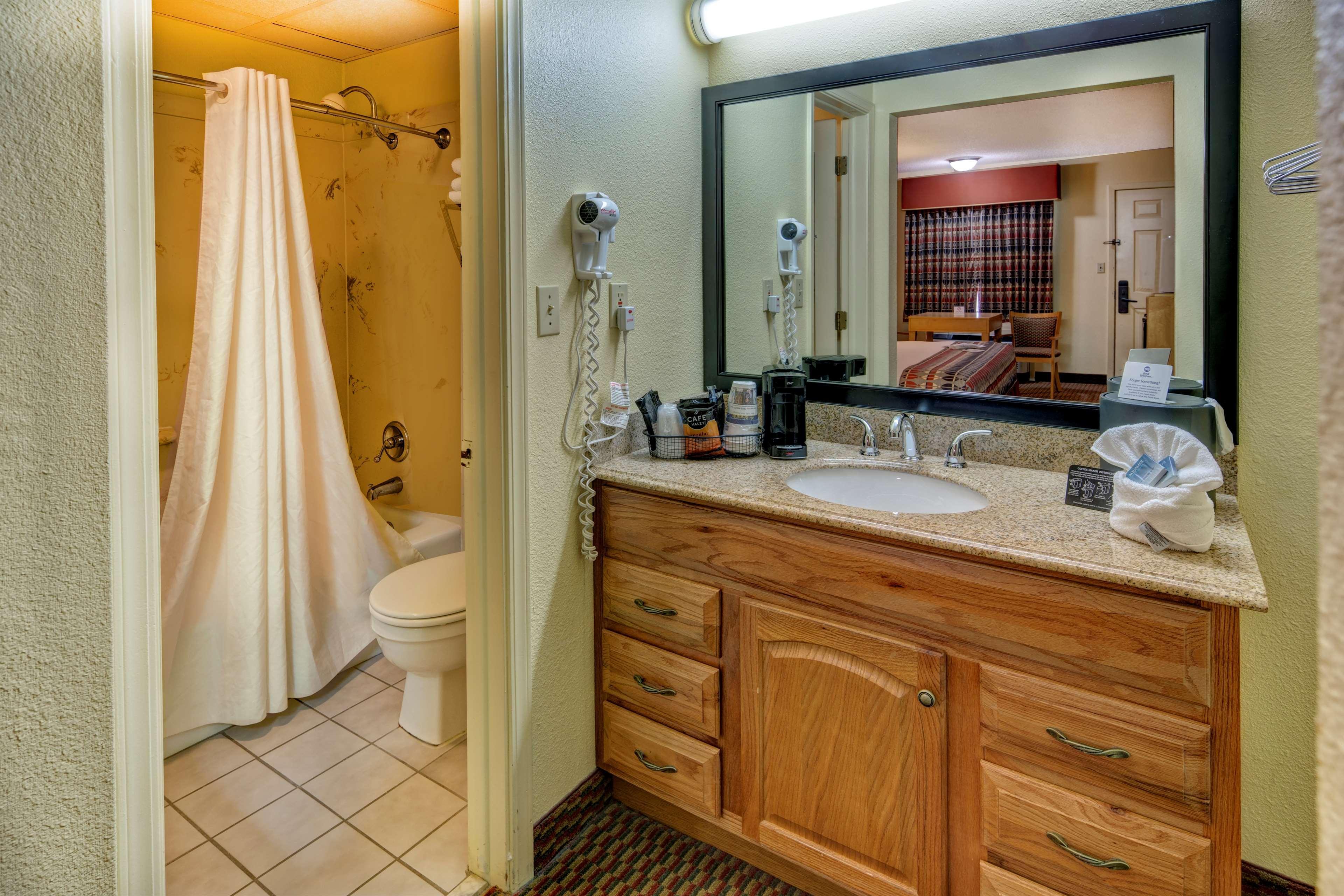 Best Western Inn Russellville Luaran gambar